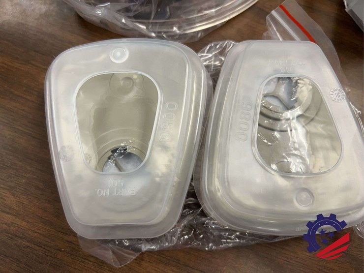 zelbuck-107-professional-half-mask-respirator-sets-(boxed-lot)-18-kits-image-4