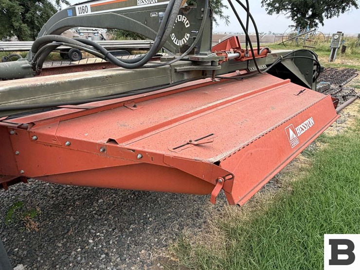 hesston-1160-image-27