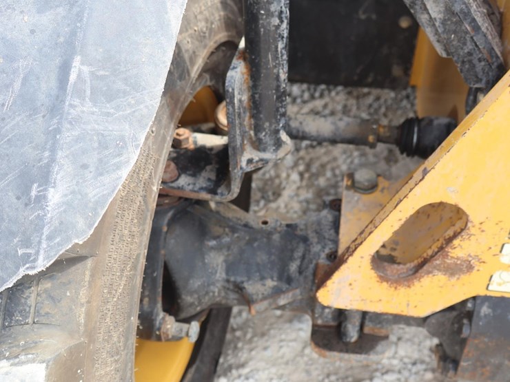 2016-caterpillar-th255c-image-18