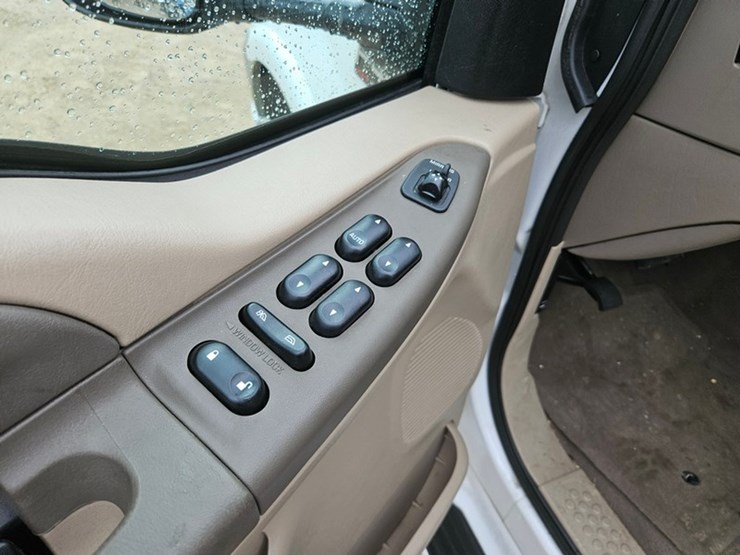 2004-ford-f450-xlt-image-35