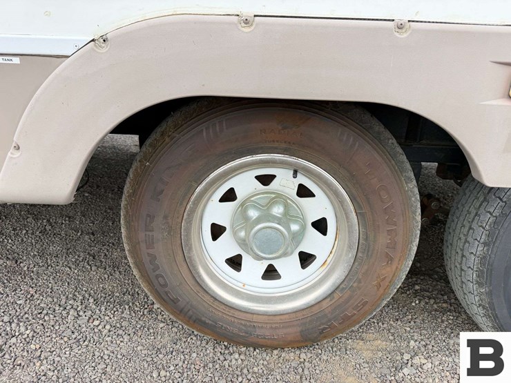 2004-fleetwood-wilderness-advantage-travel-trailer-image-20