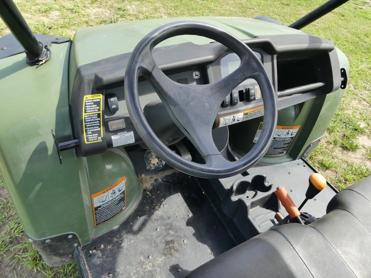 2017-john-deere-825m-s4-image-13