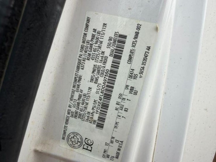2013-ford-e450-image-8