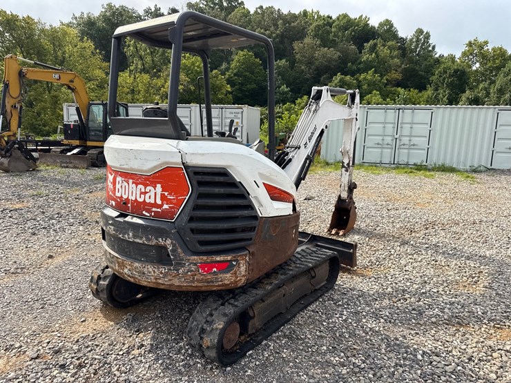 2021-bobcat-e32i-image-4
