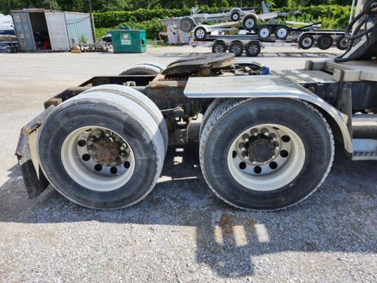 2008-kenworth-t800-image-68
