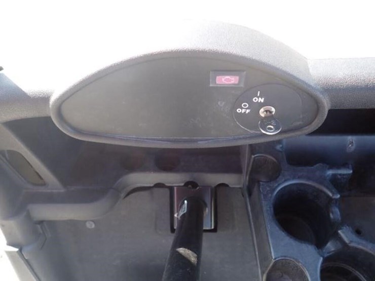 2021-e-z-go-rxv-2-passenger-gas-golf-cart-5621834-image-12
