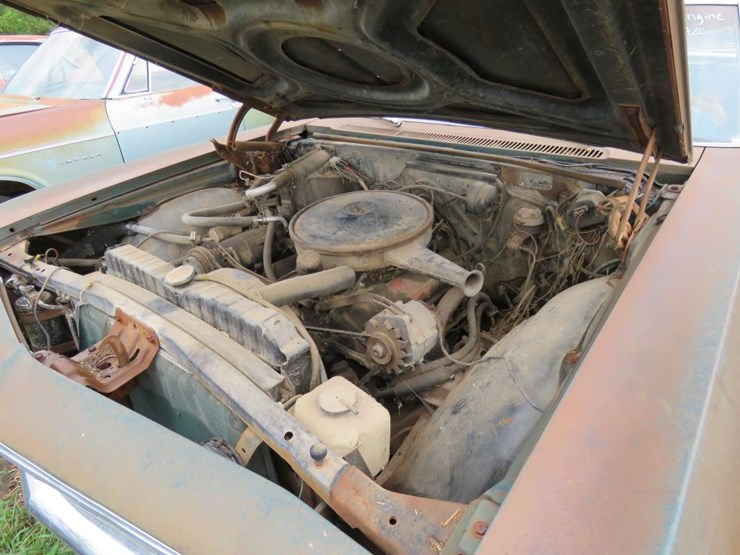 1966-chevrolet-impala-4dr-ht-image-10