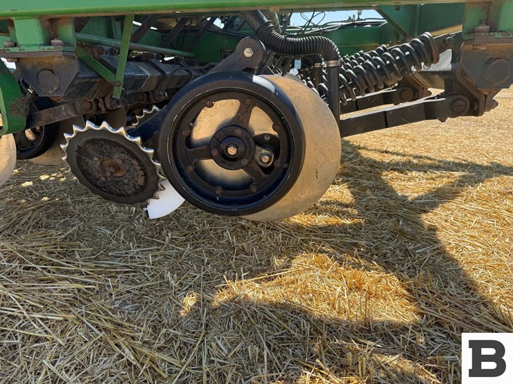 2003-john-deere-1590-image-52