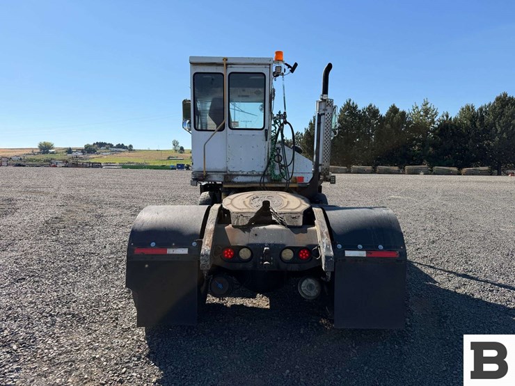 2012-capacity-tj5000-image-4