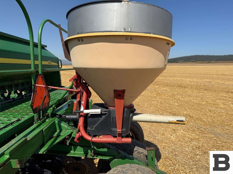 2003-john-deere-1590-image-44