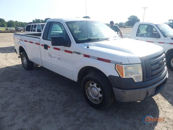2010-ford-f150-image-1