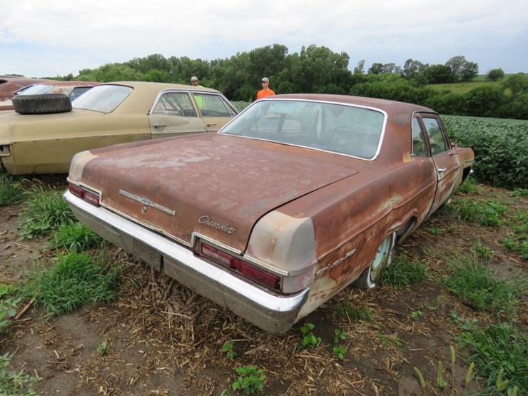 1966-chevrolet-belair-2dr-sedan-image-4