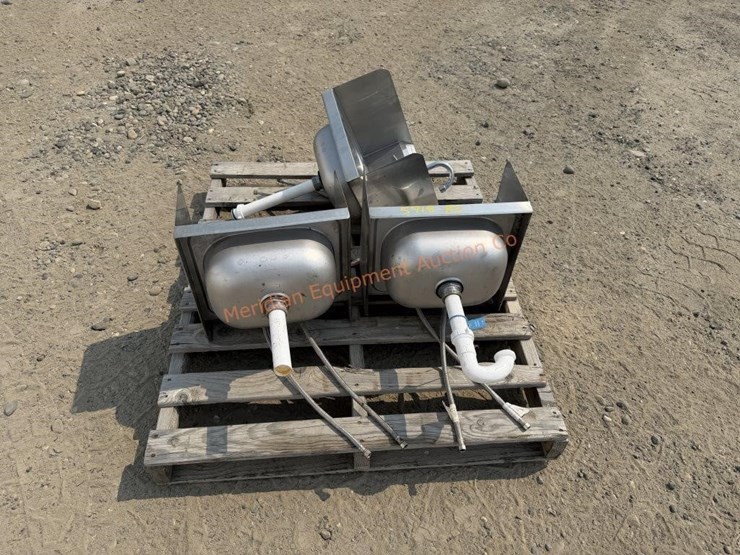 3--steel-commercial-hand-wash-sinks-image-6