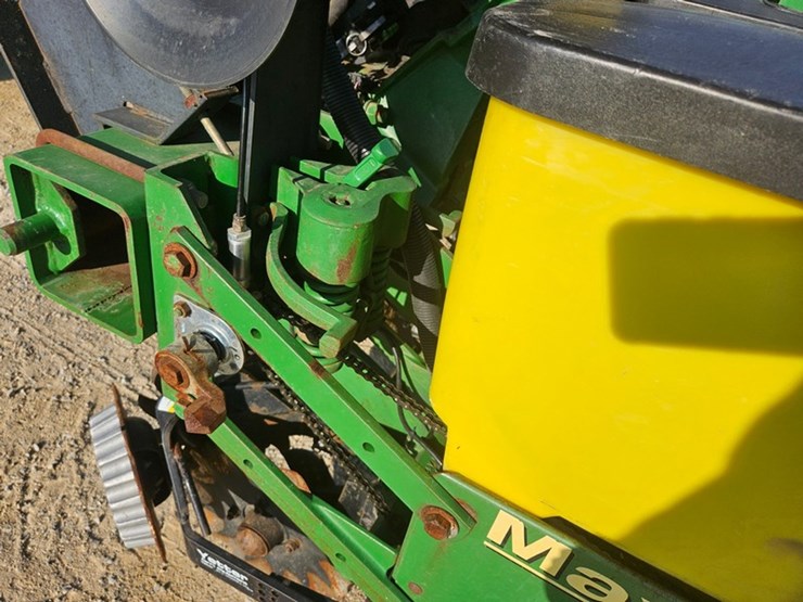 john-deere-1770-image-54