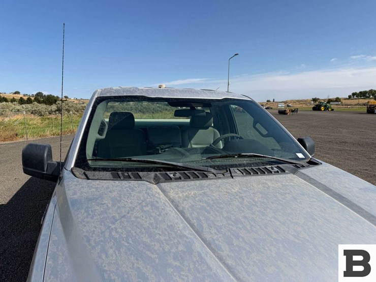2016-ford-f150-image-9