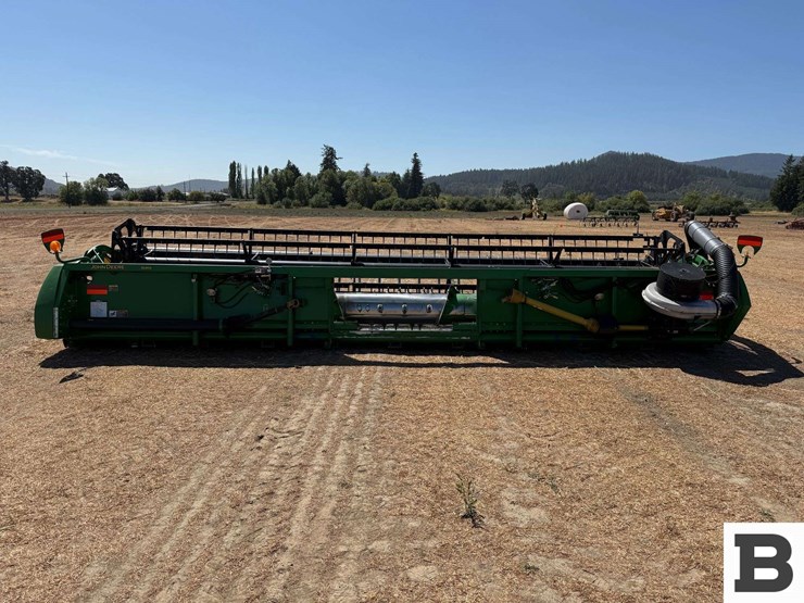 2012-john-deere-625f-image-4