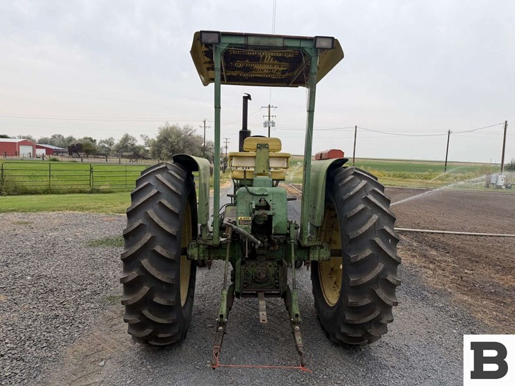 john-deere-3010-image-5