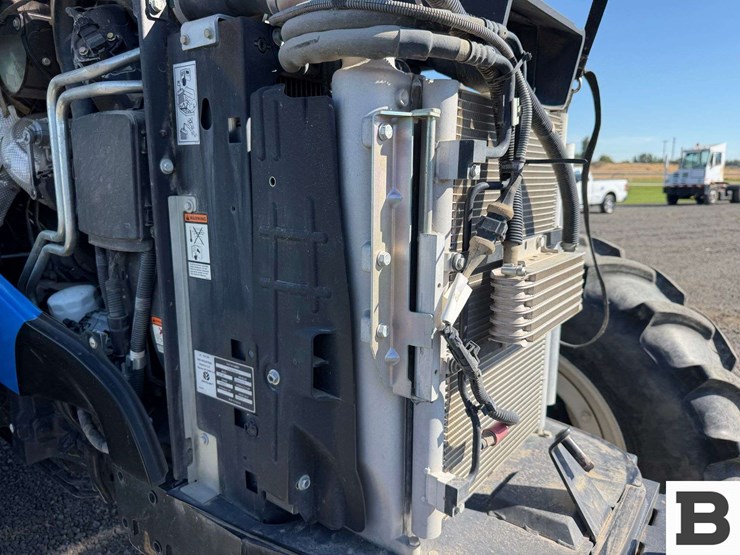 2016-new-holland-t6.145-image-61