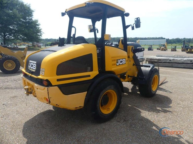 2023-jcb-407-image-2