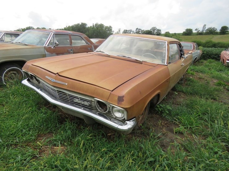 1965-chevrolet-biscayne-2dr-sedan-image-1