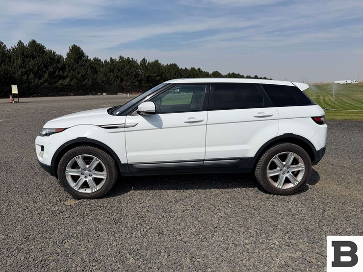2012-land-rover-range-rover-evoque-image-3