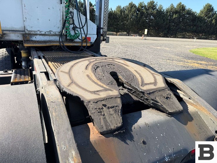 2012-capacity-tj5000-image-21