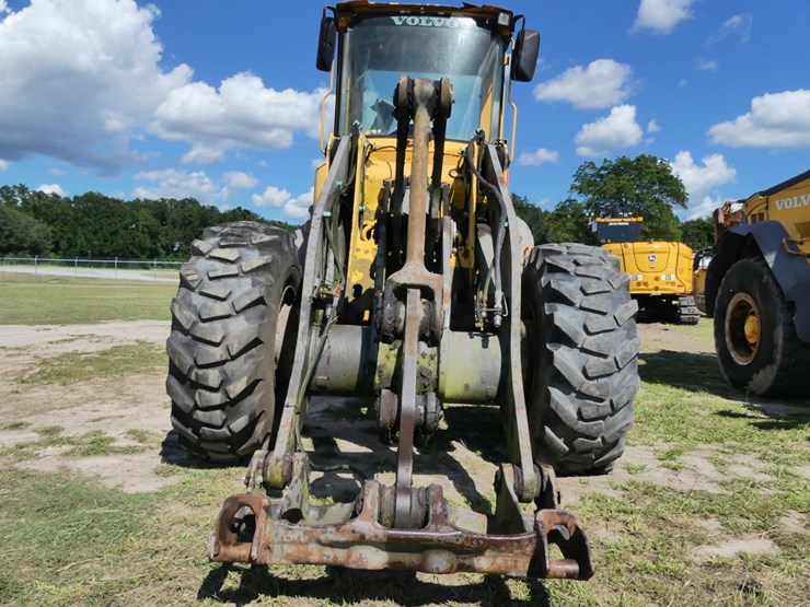 volvo-l90e-image-13