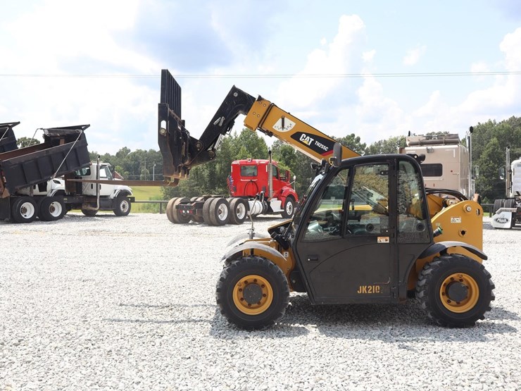 2016-caterpillar-th255c-image-2