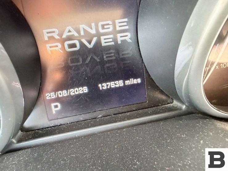 2012-land-rover-range-rover-evoque-image-35