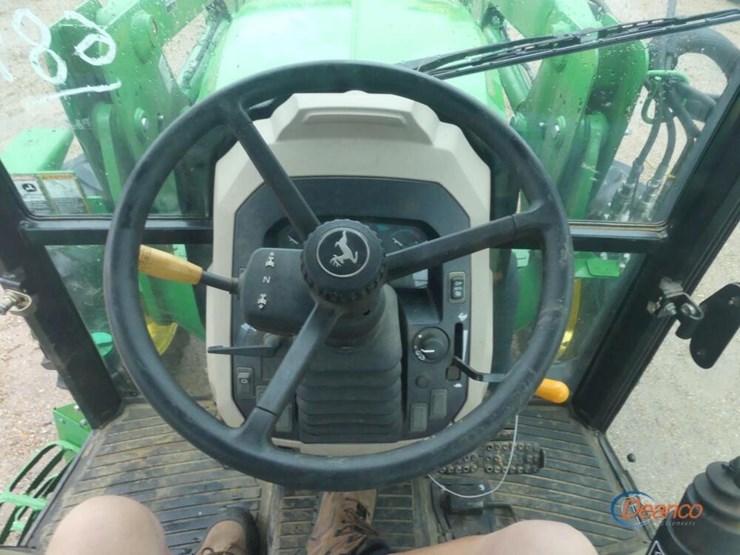 2016-john-deere-5065e-image-14