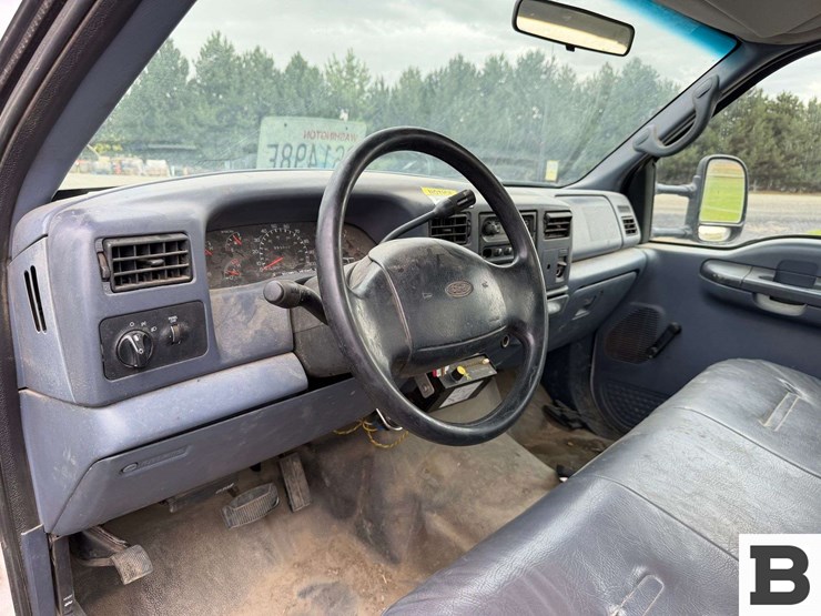 1999-ford-f450-image-41