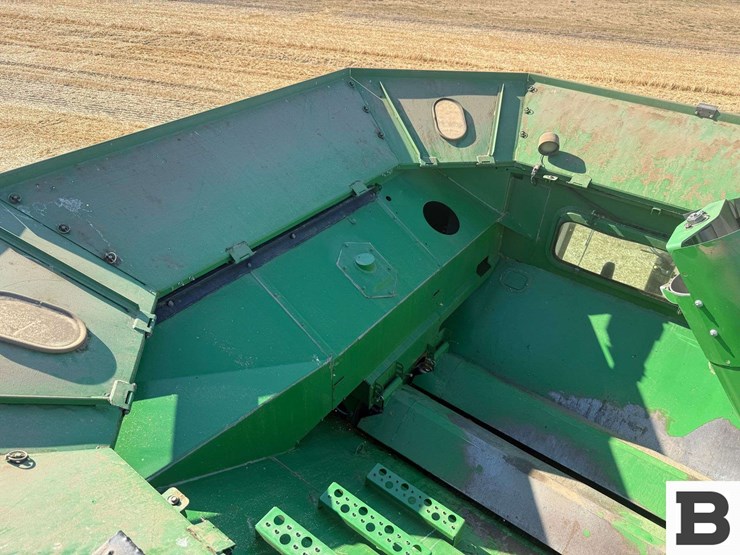 2000-john-deere-9650-sts-image-55