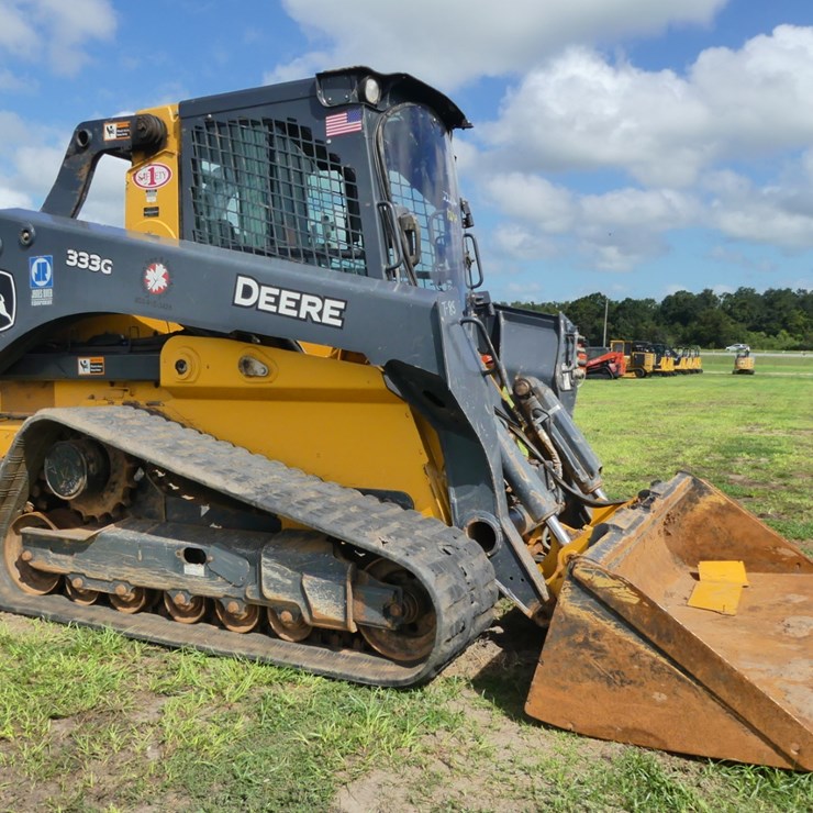 2020 DEERE 333G