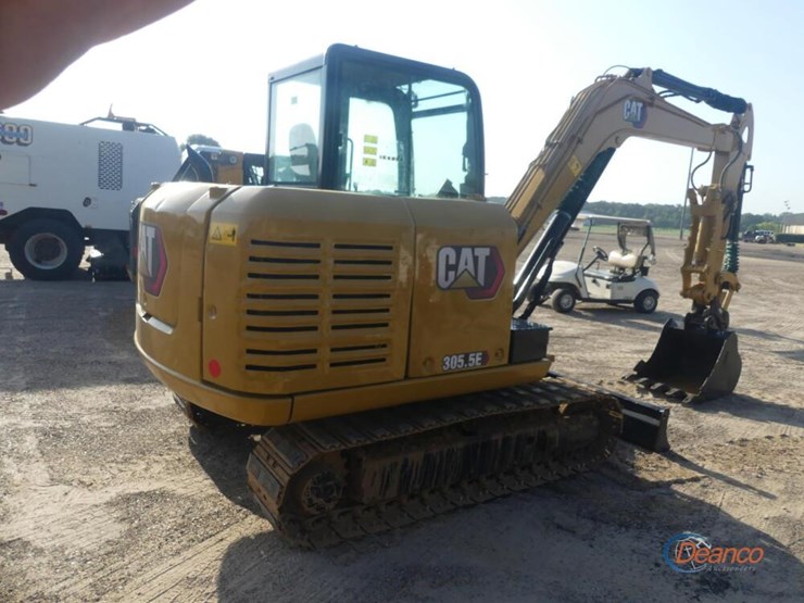 2021-caterpillar-305.5e2-image-2