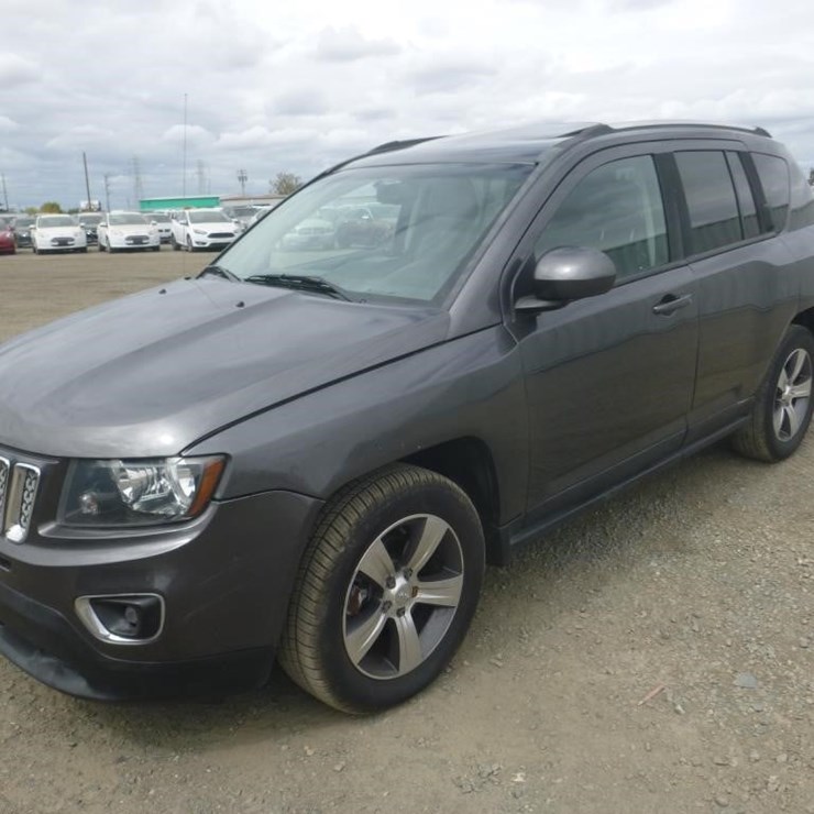 2017 JEEP COMPASS