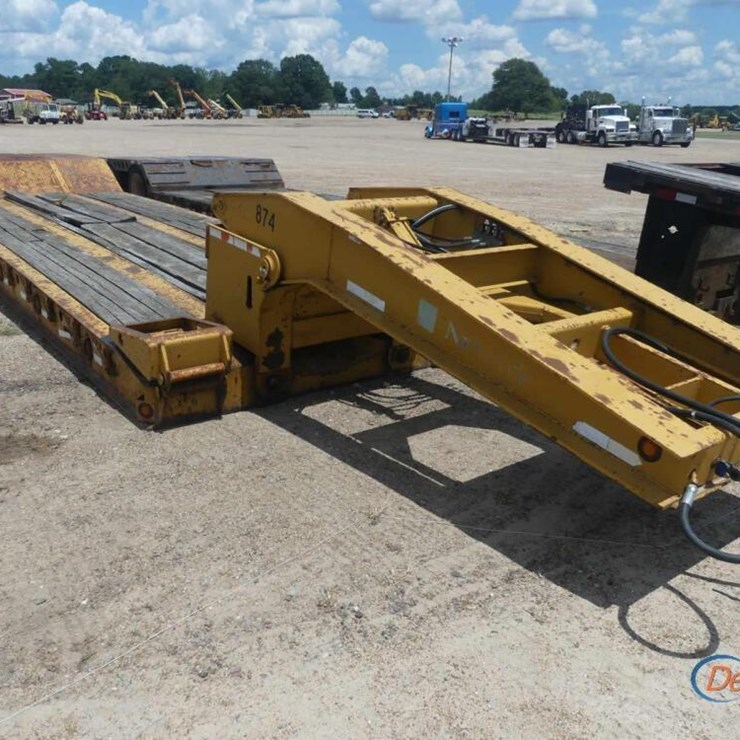 2003 INTERSTATE 70SDGN ROTO-KING DETACH LOWBOY, S/N 1JKSGN7043L004209 T/A,