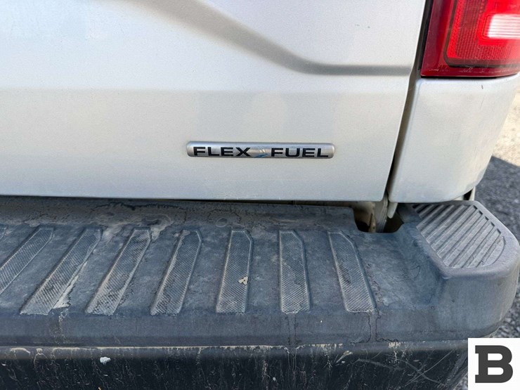 2016-ford-f150-image-19