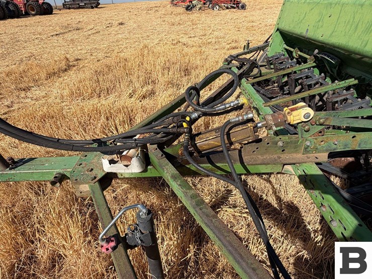 john-deere-8350-image-24