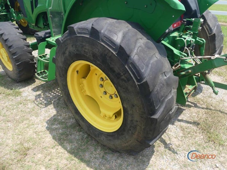 2021-john-deere-5045e-image-5