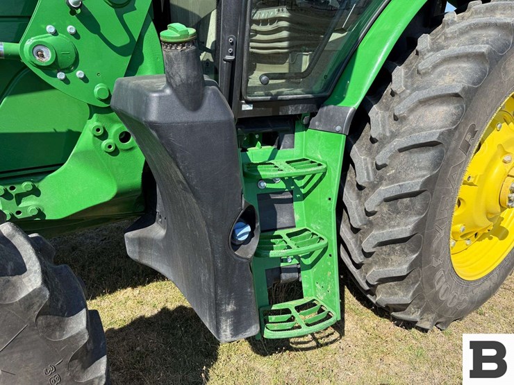 2016-john-deere-6155r-image-36
