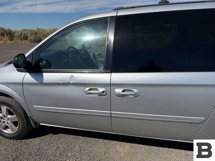 2005-dodge-grand-caravan-image-7