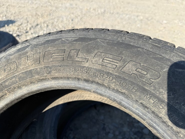 #43450-•-lot-of-(4)-255/55r20-tires-inv#43450-image-11