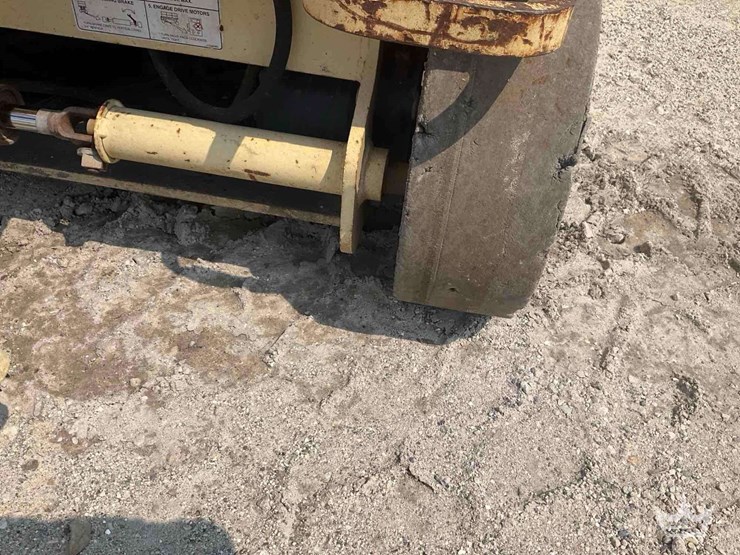 2000-jlg-2646e2-image-17