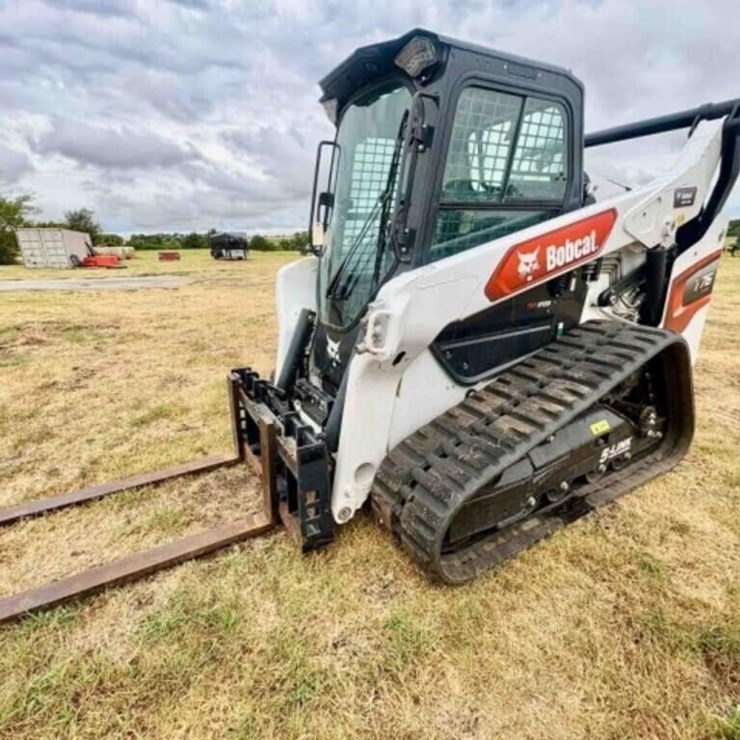 2024 BOBCAT T76