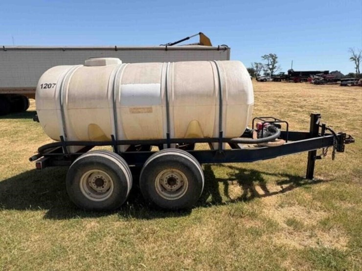 1200-gallon-nurse-tank-trailer-w/pump-image-6