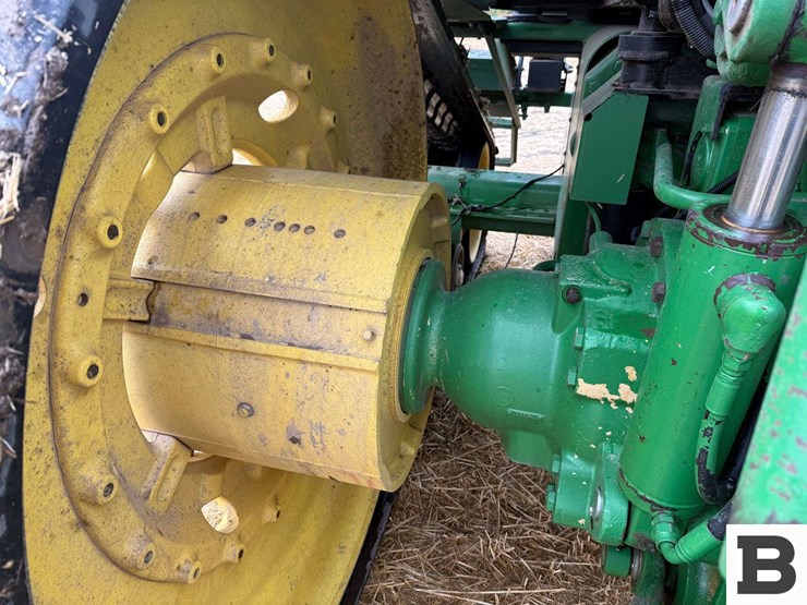 1997-john-deere-8400t-image-35