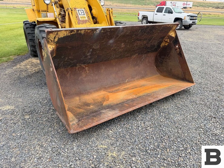 caterpillar-920-image-8