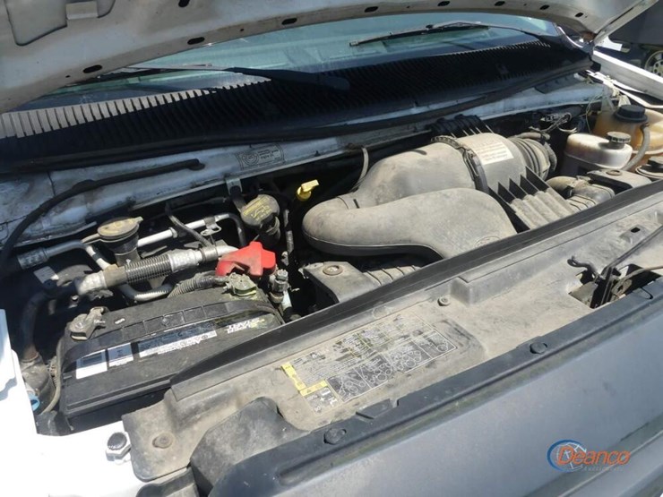 2015-ford-e350-image-5