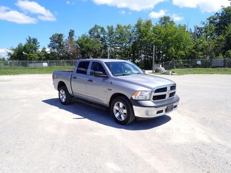2019-dodge-1500-image-3