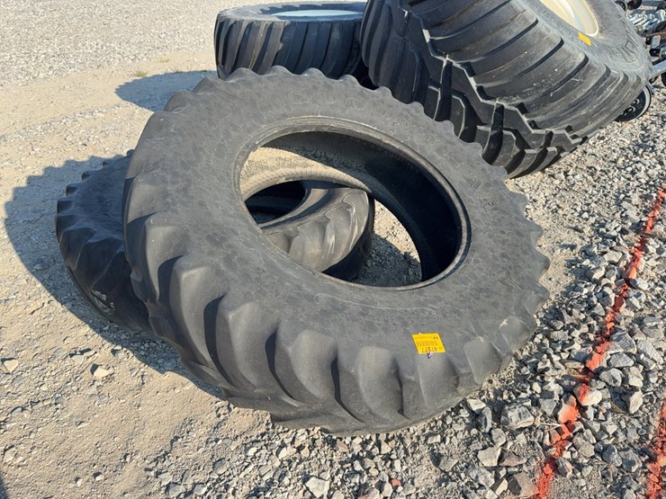 #47277-•-lot-of-(2)-16.9r30-tires-inv#47277-image-2